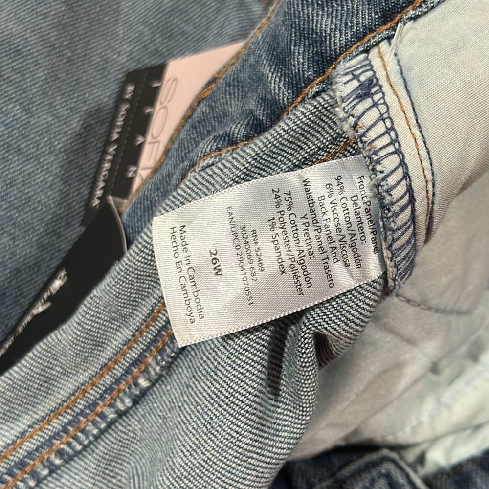 Sofia Jeans Lift and Sculpt Crop Slim Straight Super High Rise Jeans - Picture 7 of 9